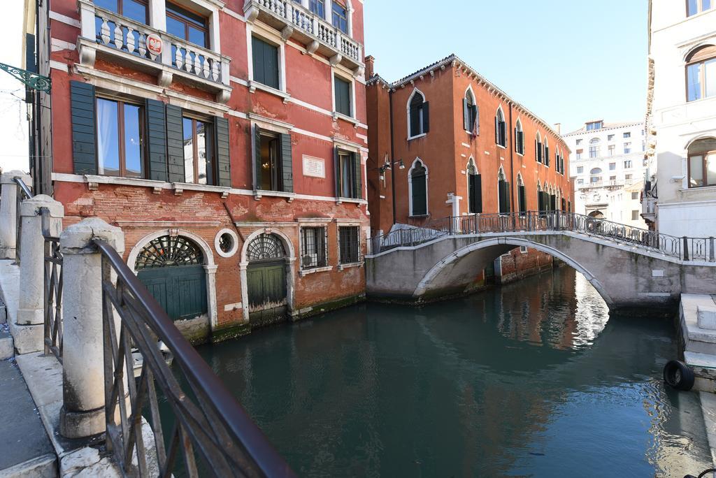Отель 40.17 San Marco Венеция Экстерьер фото